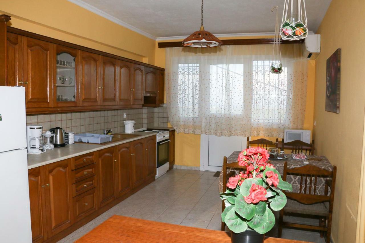 פלקאס Nikolas View House מראה חיצוני תמונה